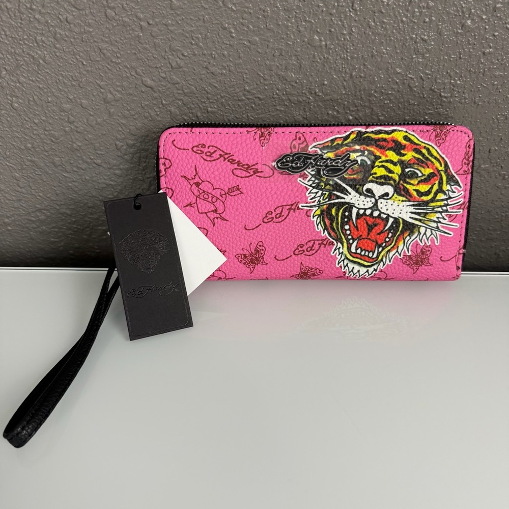 Ed Hardy Pink Tiger Graphic Logo Faux Leather Zip Wallet Wristlet Purse NWT